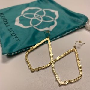 Kendra Scott SOPHEE DROP EARRINGS IN GOLD (large)